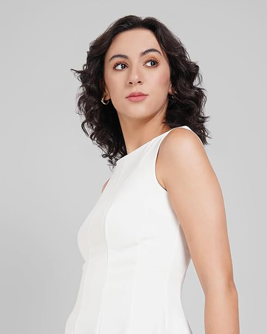 Foxtramp White Sleeveless Slim Fit Top
